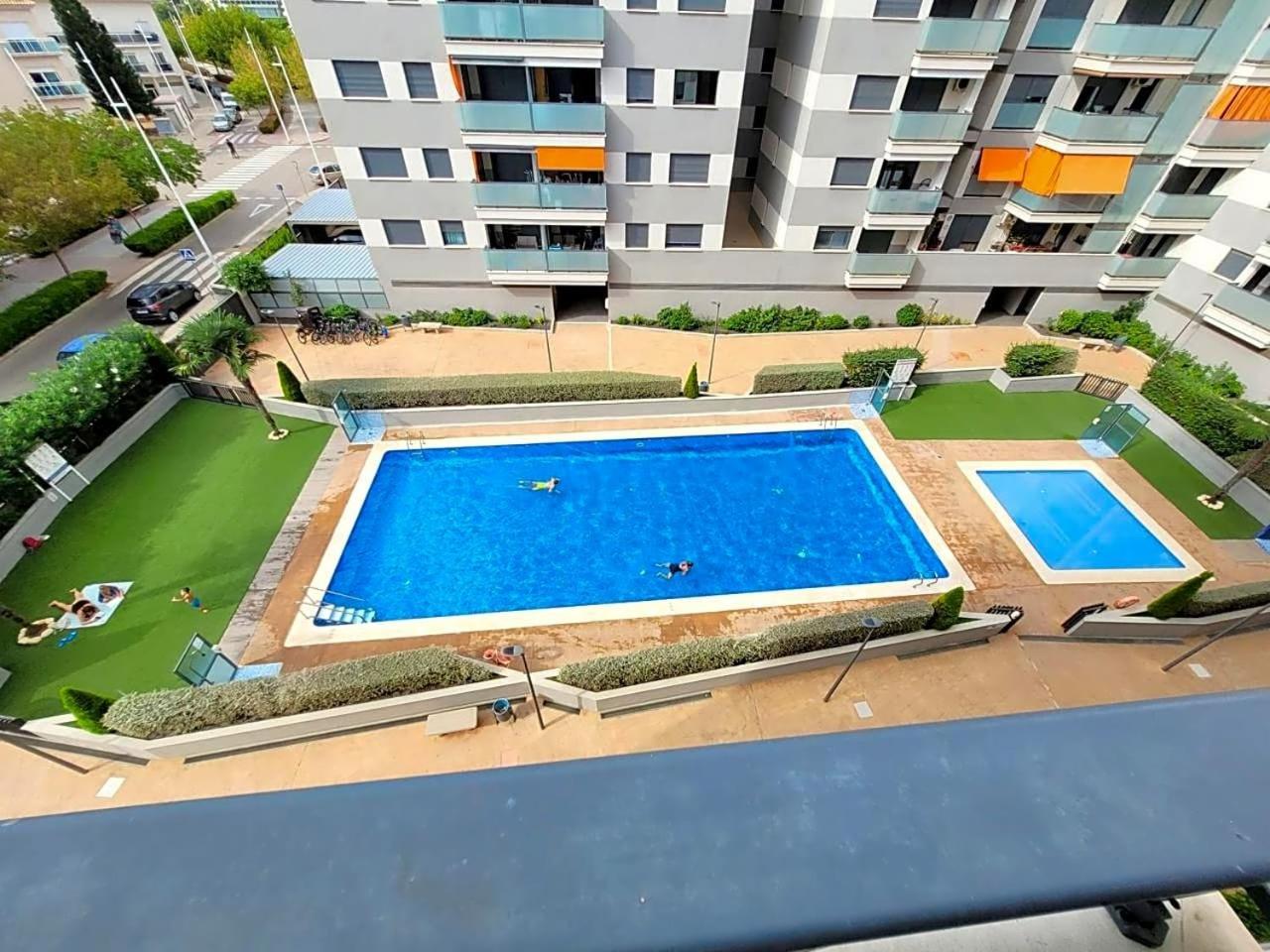 Apartament Ambar Gandia Playa-Grao Con Piscina Parking Ideal Para Familias Eksteriør billede
